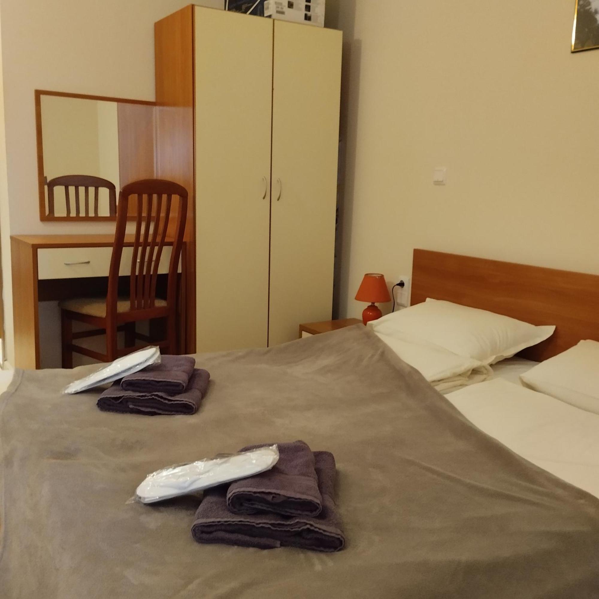 بيلي اسكار Sa Services Private Apartments, Eagle Rock Complex المظهر الخارجي الصورة